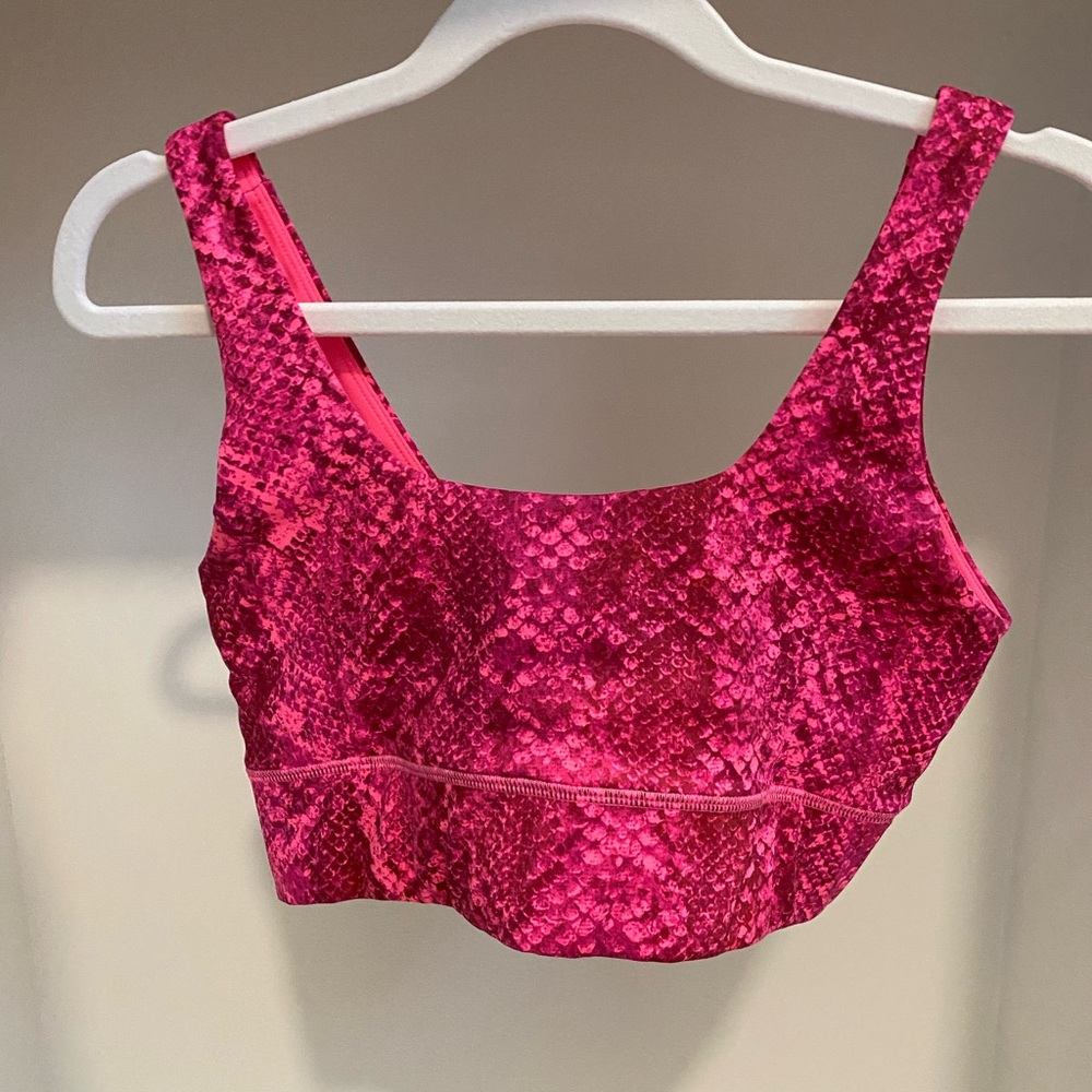 IVL Collective pink snakeskin sports bra EUC size 6